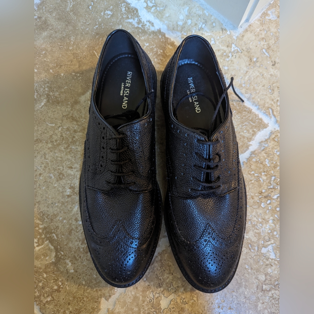 Black Leather Men's Dress Shoes